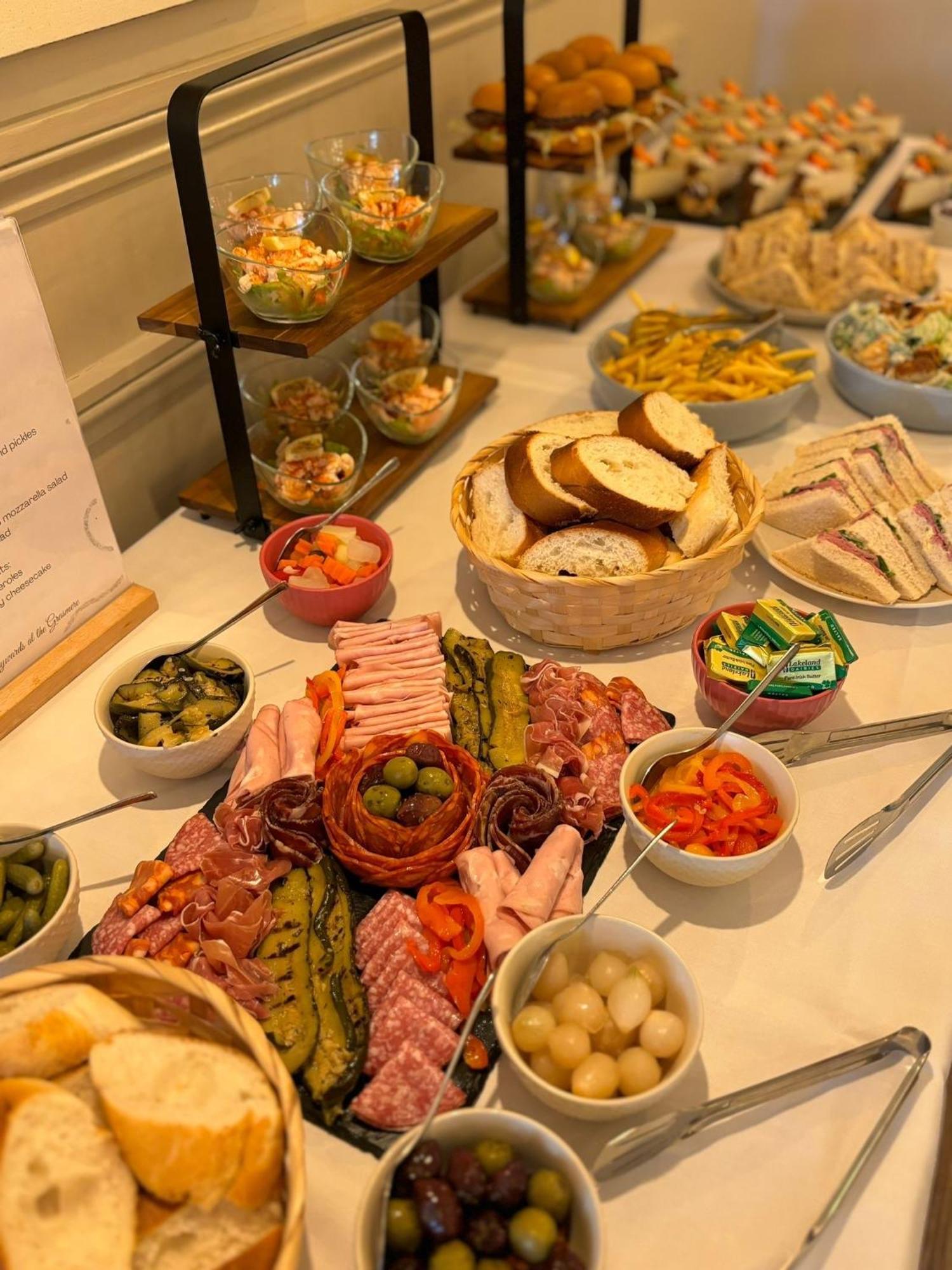 Hayward'S At The Grasmere Keynsham Esterno foto