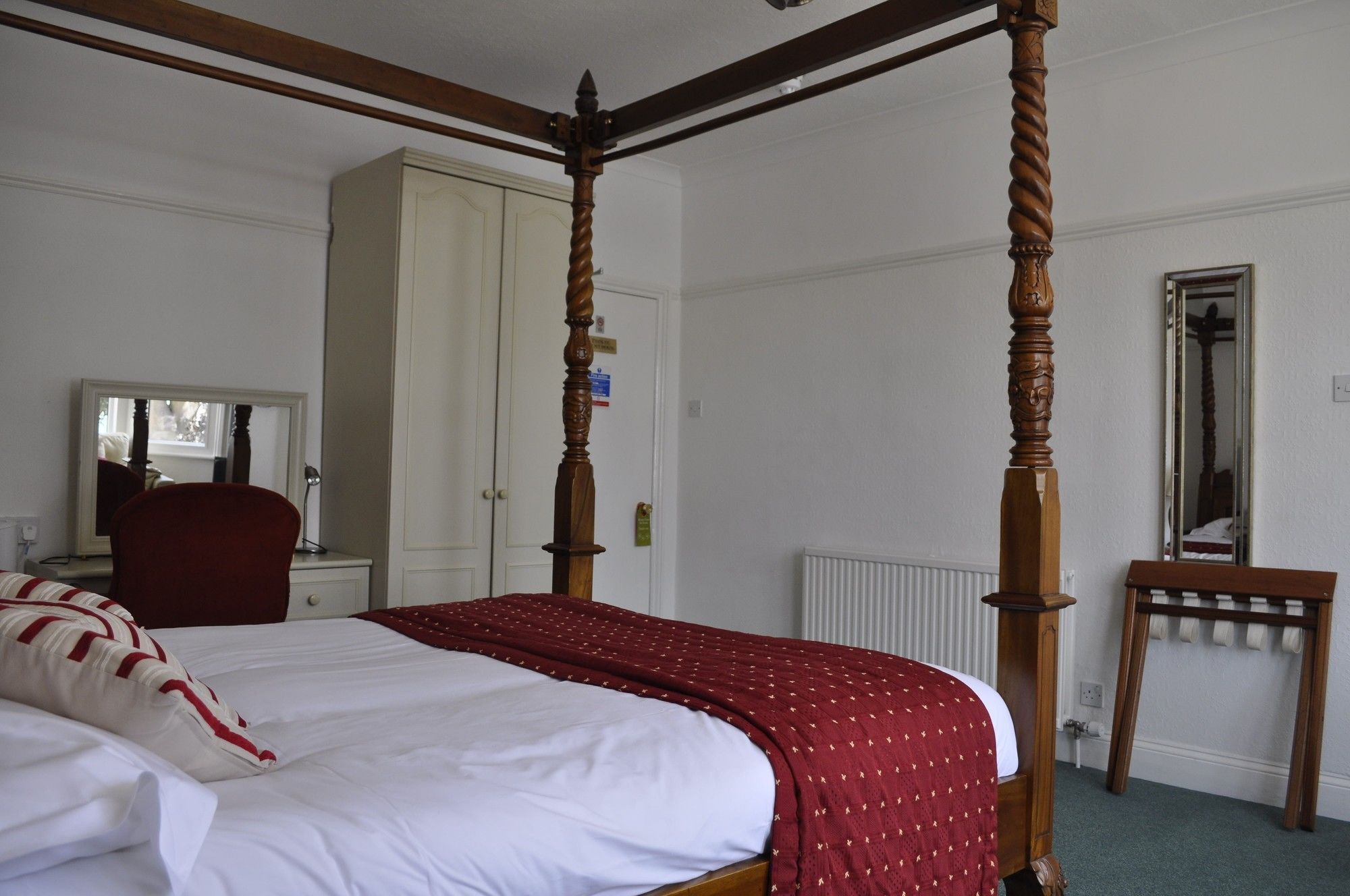 Hayward'S At The Grasmere Keynsham Esterno foto